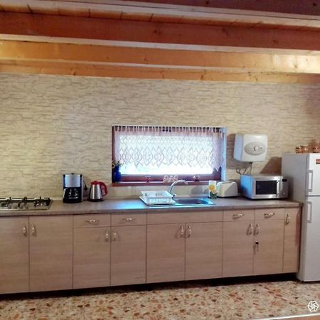 MoldoveneştiThe Wooden House别墅 外观 照片