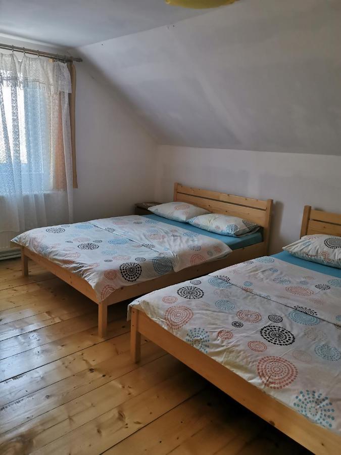 MoldoveneştiThe Wooden House别墅 外观 照片